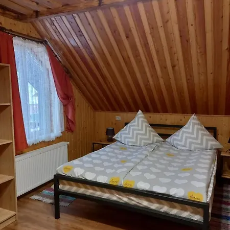 Sadiba Oprishok Apartment *