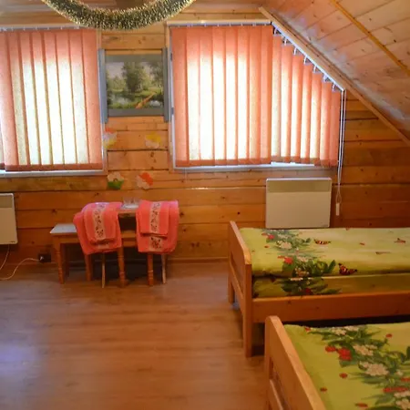 Sadiba Oprishok Lazeshchyna