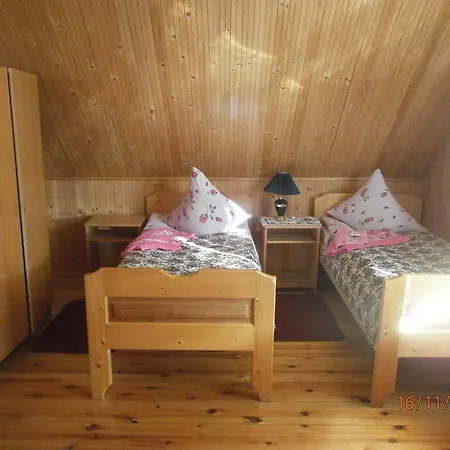 Sadiba Oprishok Apartment Laseschtschyna