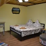 Sadiba Oprishok Apartment